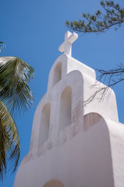 Capilla de Nta Seora del Carmen 'in çan kulesi Playa del Carmen' de beşinci caddede..