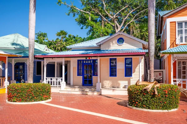 Tulum, Meksika - 27 Mart 2022: Riviera Maya 'da Bahia Principe Hacienda Dona Isabel manzarası.