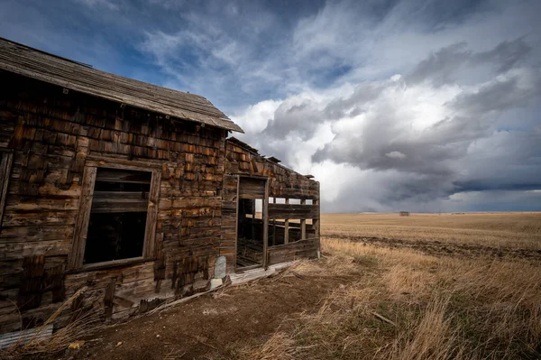 Abandoned Post Office Building Mossleigh Aberta Early Sping — Stockfoto