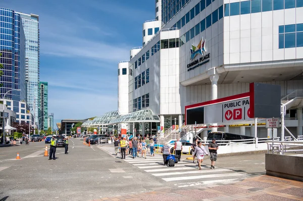 Vancouver British Columbia Canada July 2022 Tourists Heading Vancouver Cruise — Stockfoto