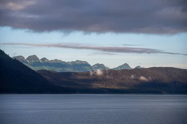Beautiful Views Clouds Mountains Alaska Coast Sitka — Foto de Stock