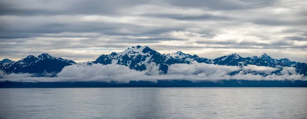 Mountains Alaska North West Pacific Coast Hubbard Glacier — Foto de Stock