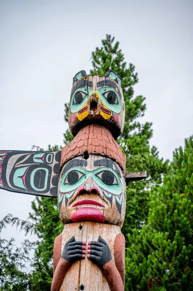Saxman Alaska July 2022 Tlinget Totem Poles Long House Traditional — Foto de Stock