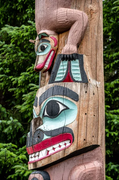 Saxman Alaska July 2022 Tlinget Totem Poles Long House Traditional — Photo