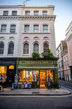London, UK - August 25, 2022: Exterior of the Museum Shop in London at night.