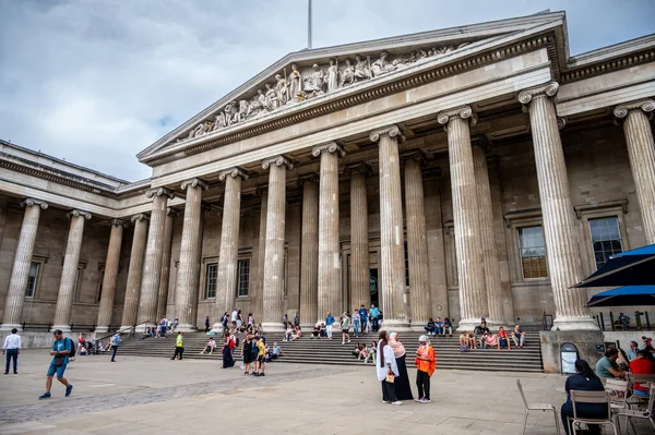 ロンドン2022年8月19日建築家ノーマン フォスター卿設計の大英博物館中庭 — ストック写真