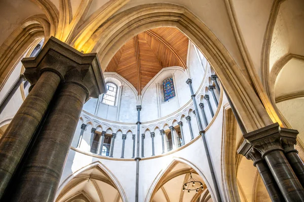 英国伦敦 2022年8月20日 伦敦市令人印象深刻的圣殿教堂 圣殿教堂由圣殿骑士建于12世纪 是一个受欢迎的旅游胜地 — 图库照片