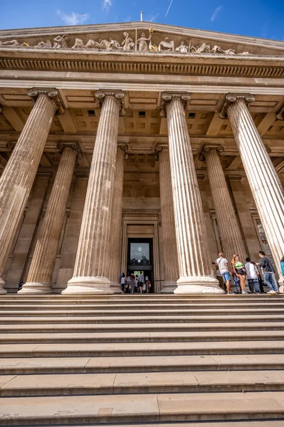 London August 2022 Wide Angle View Exterior Steps Facade British — Stockfoto