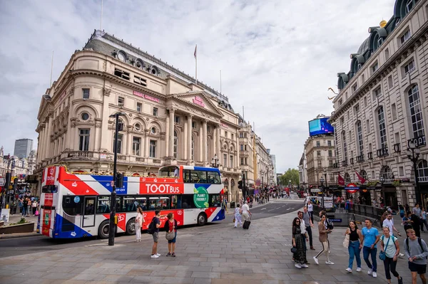 London August 2022 People Traffic Picadilly Circus Famous Place London — Stock fotografie
