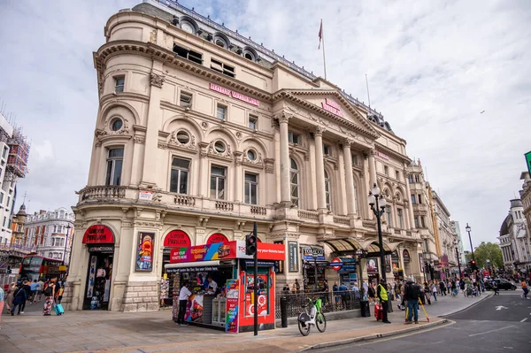 London August 2022 People Traffic Picadilly Circus Famous Place London — Foto de Stock