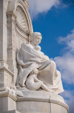 London, UK - August 24, 2022: The beautiful Victoria Memorial outside Buckingham Palace in London during summer.
