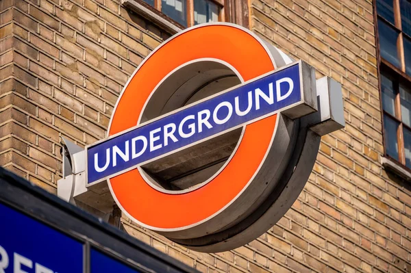 London August 2022 Station Name Sign Platform Goodge Street Underground — Stock fotografie