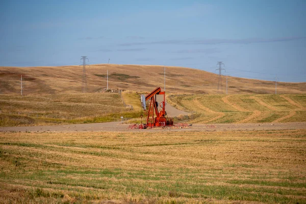 Pozo Petróleo Zona Rural Alberta Canadá Bombeando Petróleo Gas — Foto de Stock