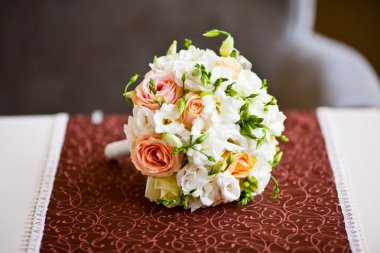 bouquet of wedding flowers