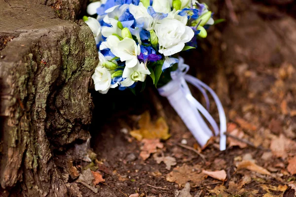 Bouquet of wedding flowers — Stock Photo, Image