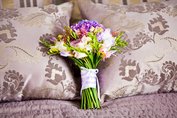 Bukiet kwiatów ślub — Zdjęcie stockowe