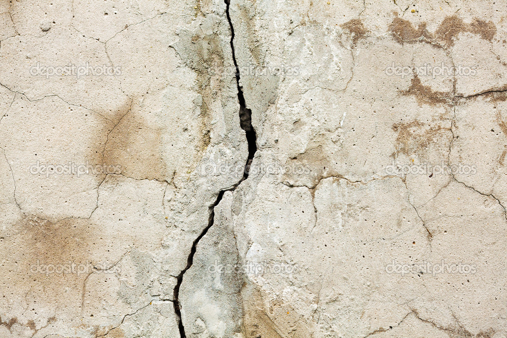 Broken concrete wall with cracks — Stock Photo © stahov 25924531