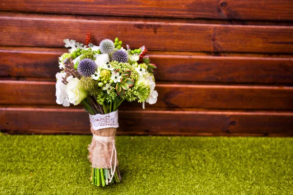 Strauß schöner Hochzeitsblumen — Stockfoto