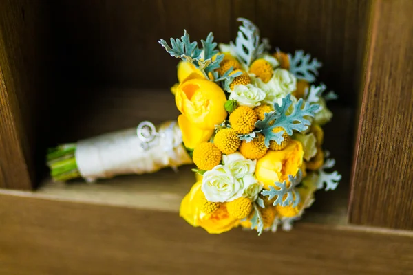 Bukett vackra bröllop blommor — Stockfoto