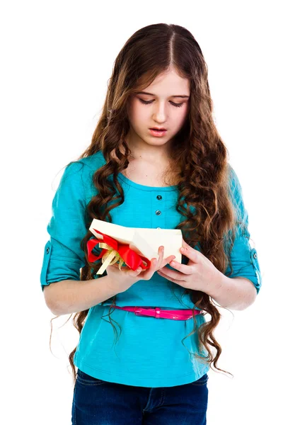 Menina com um presente — Fotografia de Stock