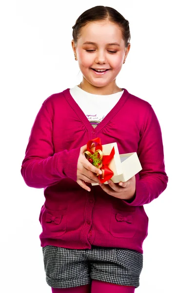 Menina com um presente — Fotografia de Stock