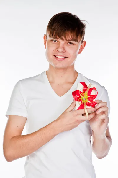 Uomo con un dono — Foto Stock