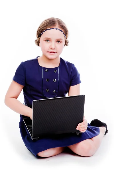 Menina com um laptop — Fotografia de Stock