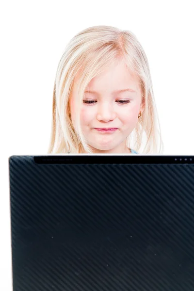 Meisje met een laptop — Stockfoto