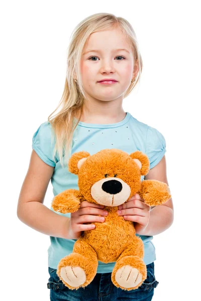 곰 인형을 들고 있는 소녀 — 스톡 사진