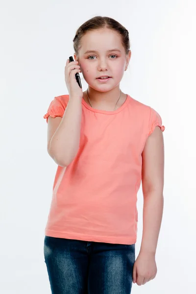 Kind met telefoon — Stockfoto