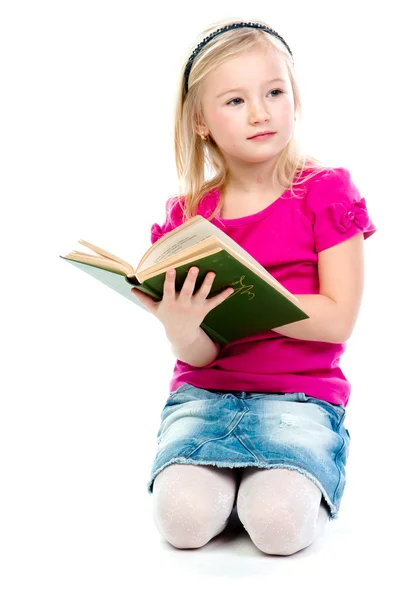 Enfant avec un livre — Photo