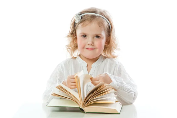 Παιδί με ένα βιβλίο — Φωτογραφία Αρχείου