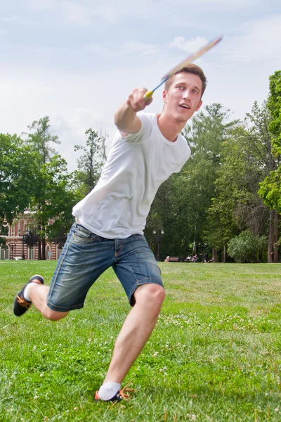 Man playing badminton — Stock Photo, Image