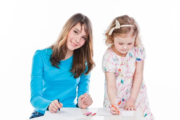Twee meisjes tekenen — Stockfoto