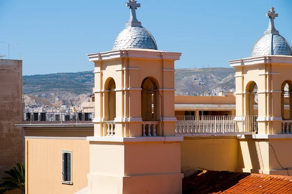 De orthodoxe kerk in de stad van piraeus, Griekenland — Stockfoto