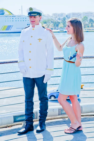 The captain and the woman — Stock Photo, Image