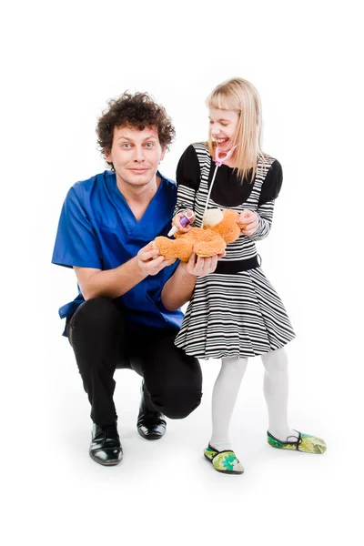 Niño al médico — Foto de Stock