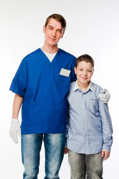 Kind naar de dokter — Stockfoto