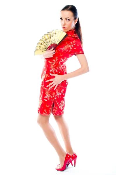Женщина в красном китайском платье — стоковое фото