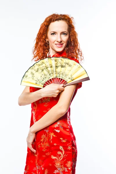 Mujer en un vestido rojo chino —  Fotos de Stock