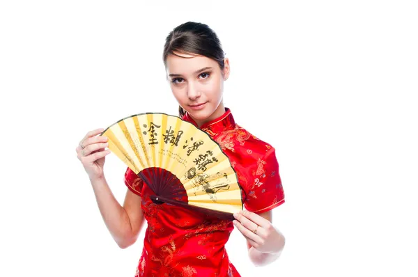 Žena v červené čínské šaty — Stock fotografie