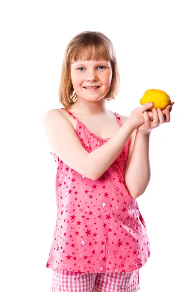 Flicka med citron — Stockfoto