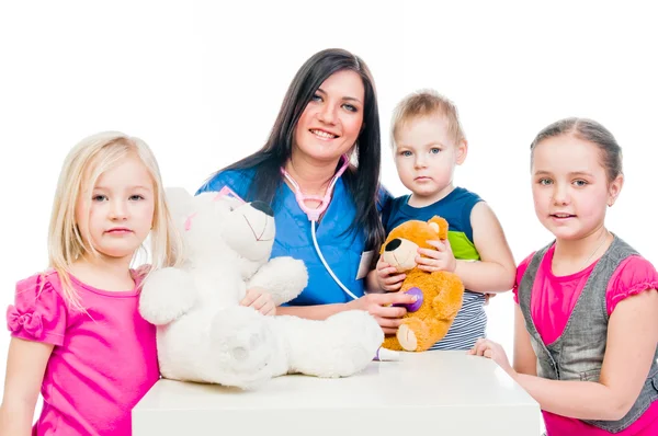 Dr. and children — Stock Photo, Image