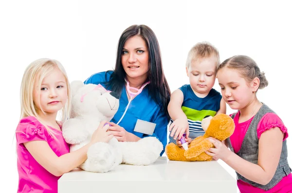 Dr. and children — Stock Photo, Image