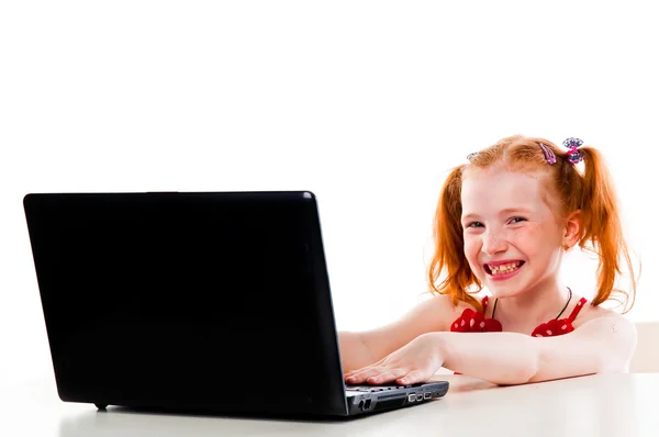 Menina com um laptop — Fotografia de Stock