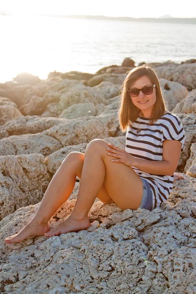 Retrato de mulher jovem — Fotografia de Stock