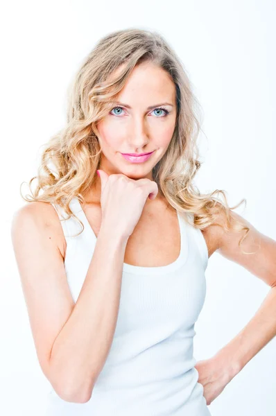 Portrait of young woman — Stock Photo, Image