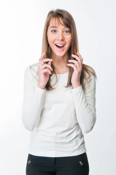 Portret van een jonge vrouw — Stockfoto