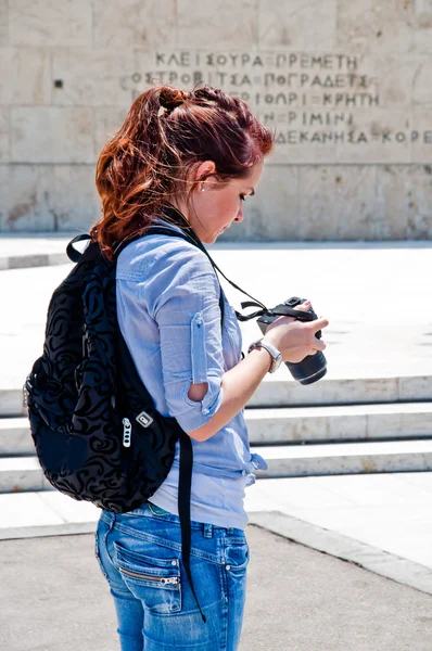 Kadın turist — Stok fotoğraf