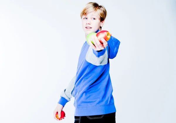 Boy with apples — Stock Photo, Image